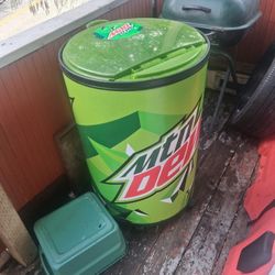 Mountain  Dew Beaverage Cooler