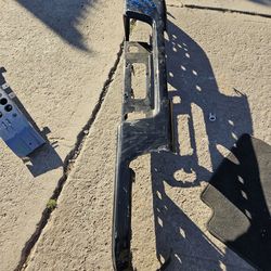 Chevy Colorado gmc canyon rear bumper oem