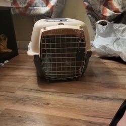Small Dog/Cat Kennel