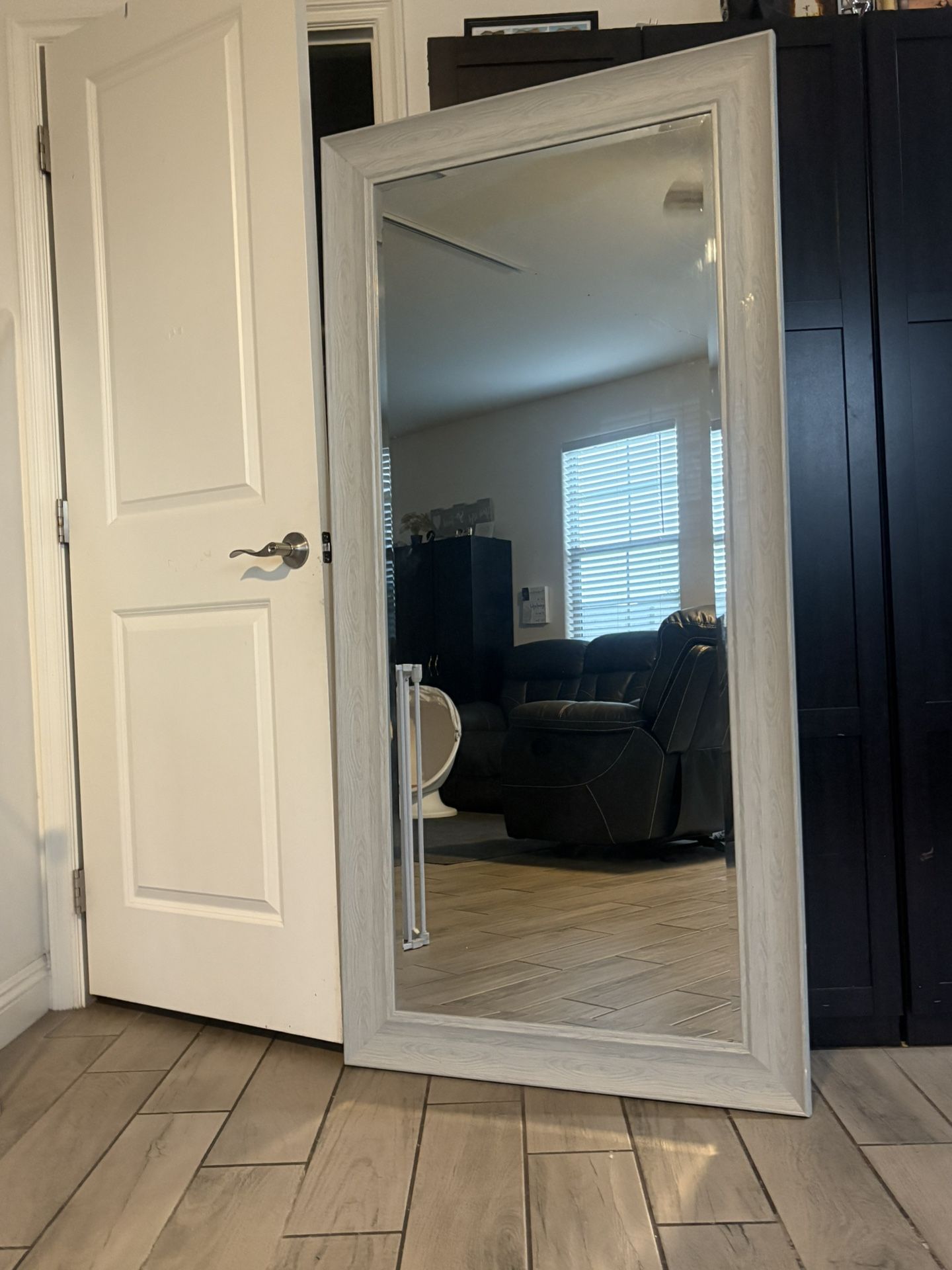 Beautiful Full Mirror!!