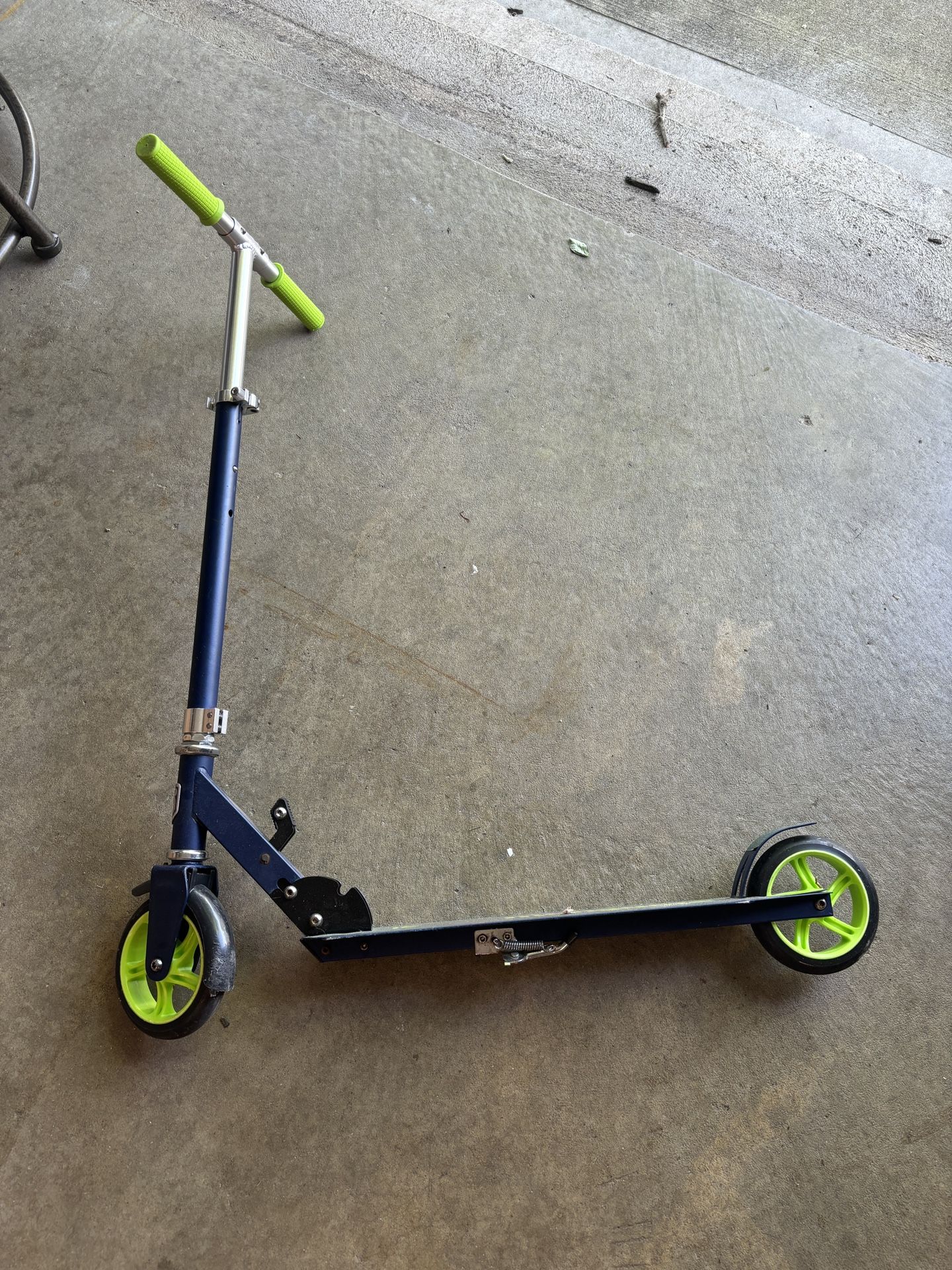 Mongoose Scooter