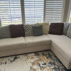 Used Couch Set With Pillows