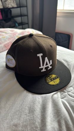 New Era brown/ Black HAT 7 3/8