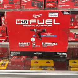Milwaukee M18 FUEL ONE-KEY 18-Volt Lithium-Ion Cordless Rivet Tool (Tool-Only)