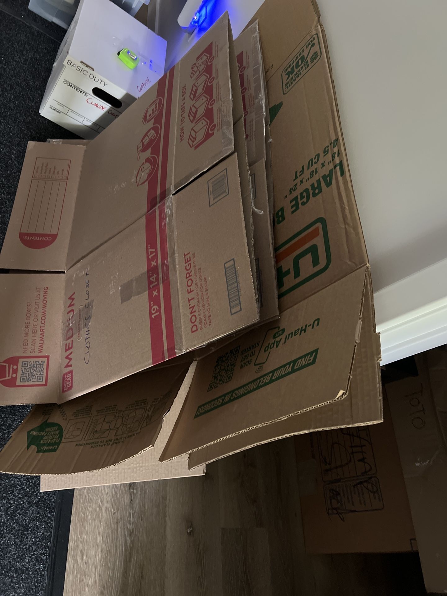 Free Moving Packaging