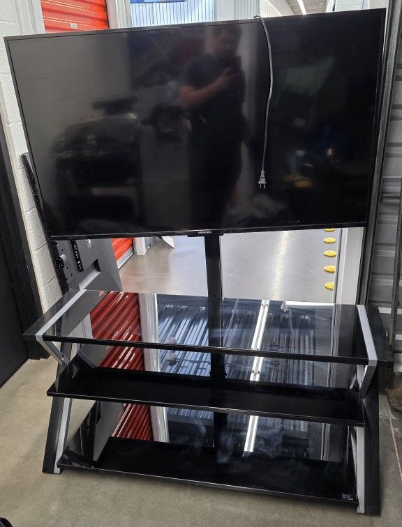 TV/ Entertainment Stand