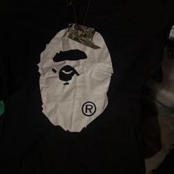Bape T 