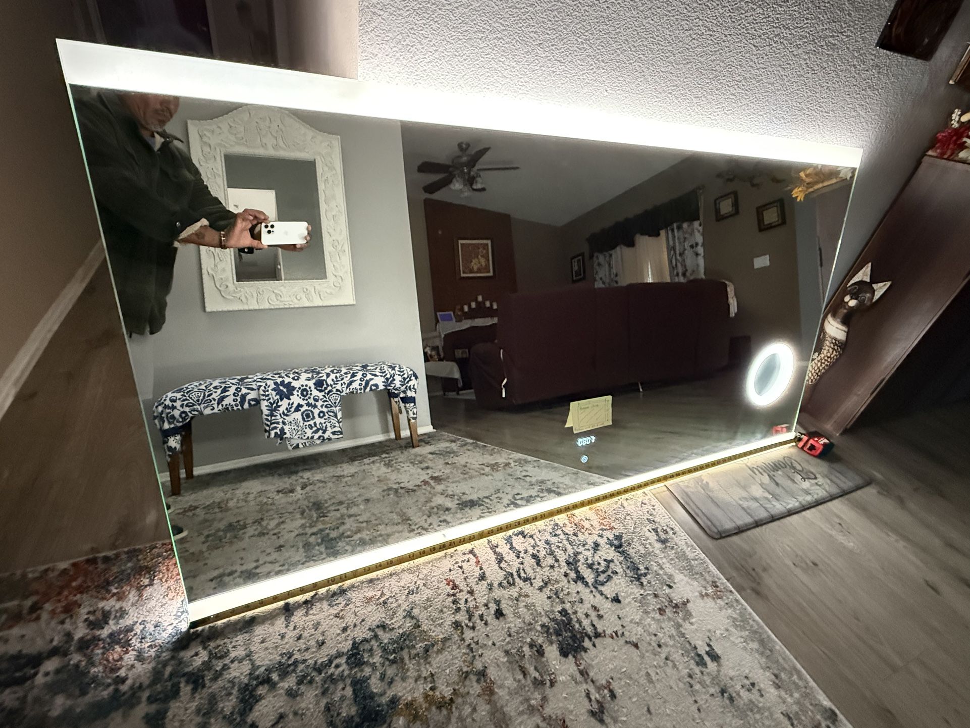 Bathroom LED loop Mirror