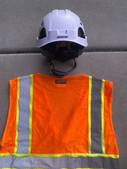 Construction CH400 Industrial Climbing-Style Hard Hat - Vented - White HELMET HARDHAT