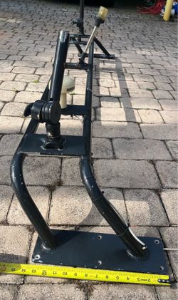 Aluminum arch with outriggers & lights