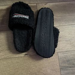 Balenciaga Slides