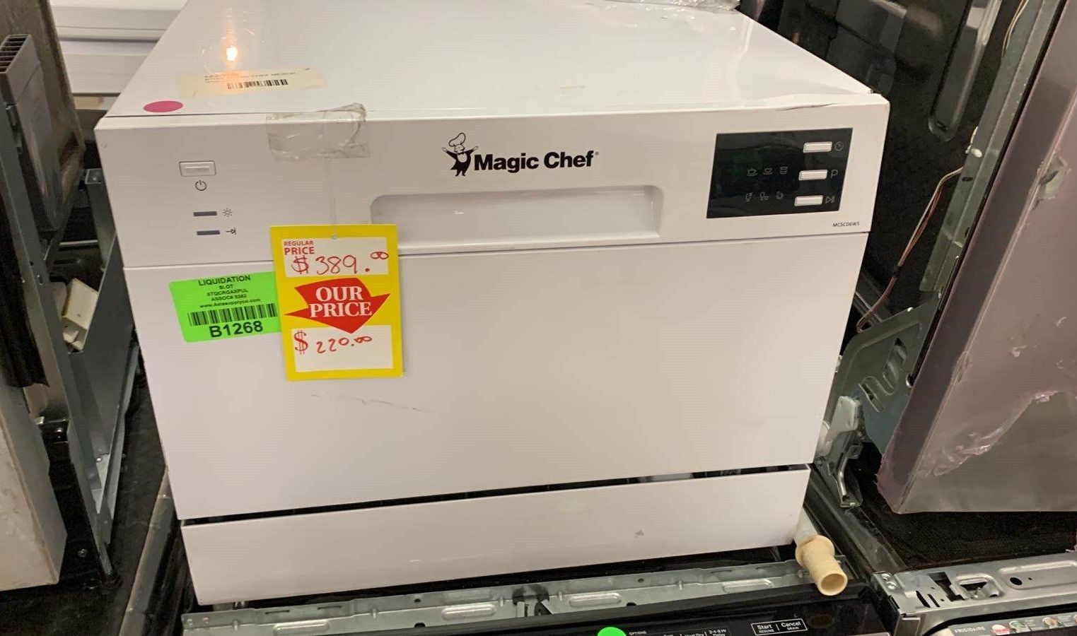MAGIC CHEF MCSCD6W5 21 in. White Electronic Portable volt Dishwasher