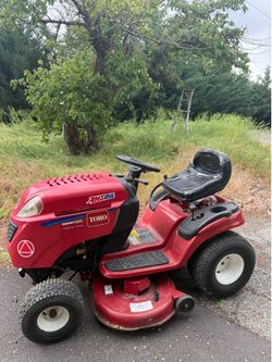 Toro Mower with 42 inch mower deck