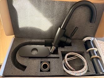 Matte Black Single Handle Bathroom Faucet OBO