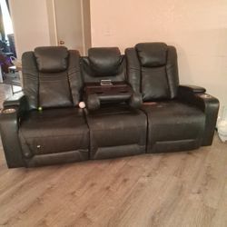 Couches Sofas Recliners 