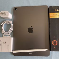 Apple IPad Air 5th Generation (10.9” Liquid Retina/ M1 chip / 2022 Model) 64GB with pen, keyboard case & Accessories (256gb $499)