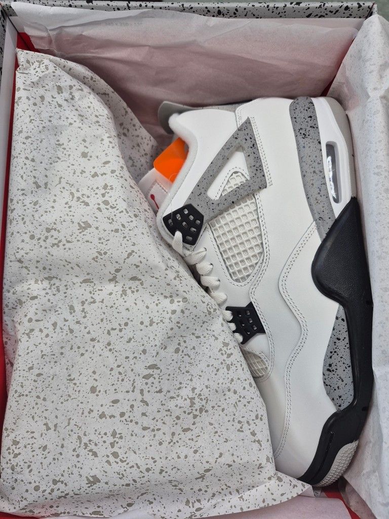 Jordan 4 White Cement