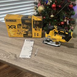 Dewalt 20V Max XR Brushless Jigsaw TOOL ONLY / Pre Owned/ LIKE NEW