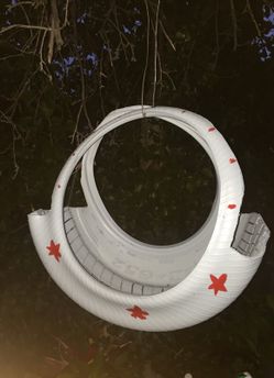 Tire plant holder