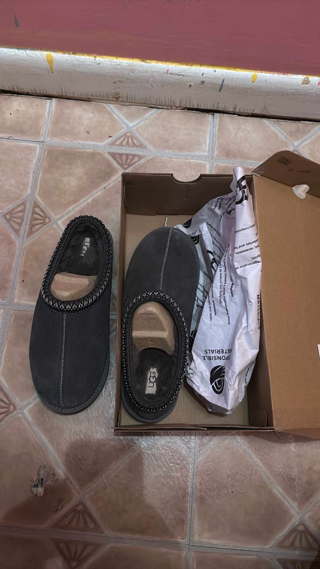 Uggs Dark Gray