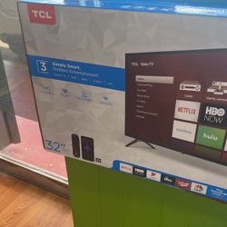 TCL 32" Class 3-Series 720P HD LED Roku Smart TV 32S335