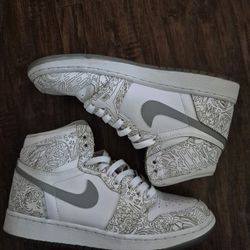 JORDAN 1 Retro High OG 'Laser' GS Size 7Y