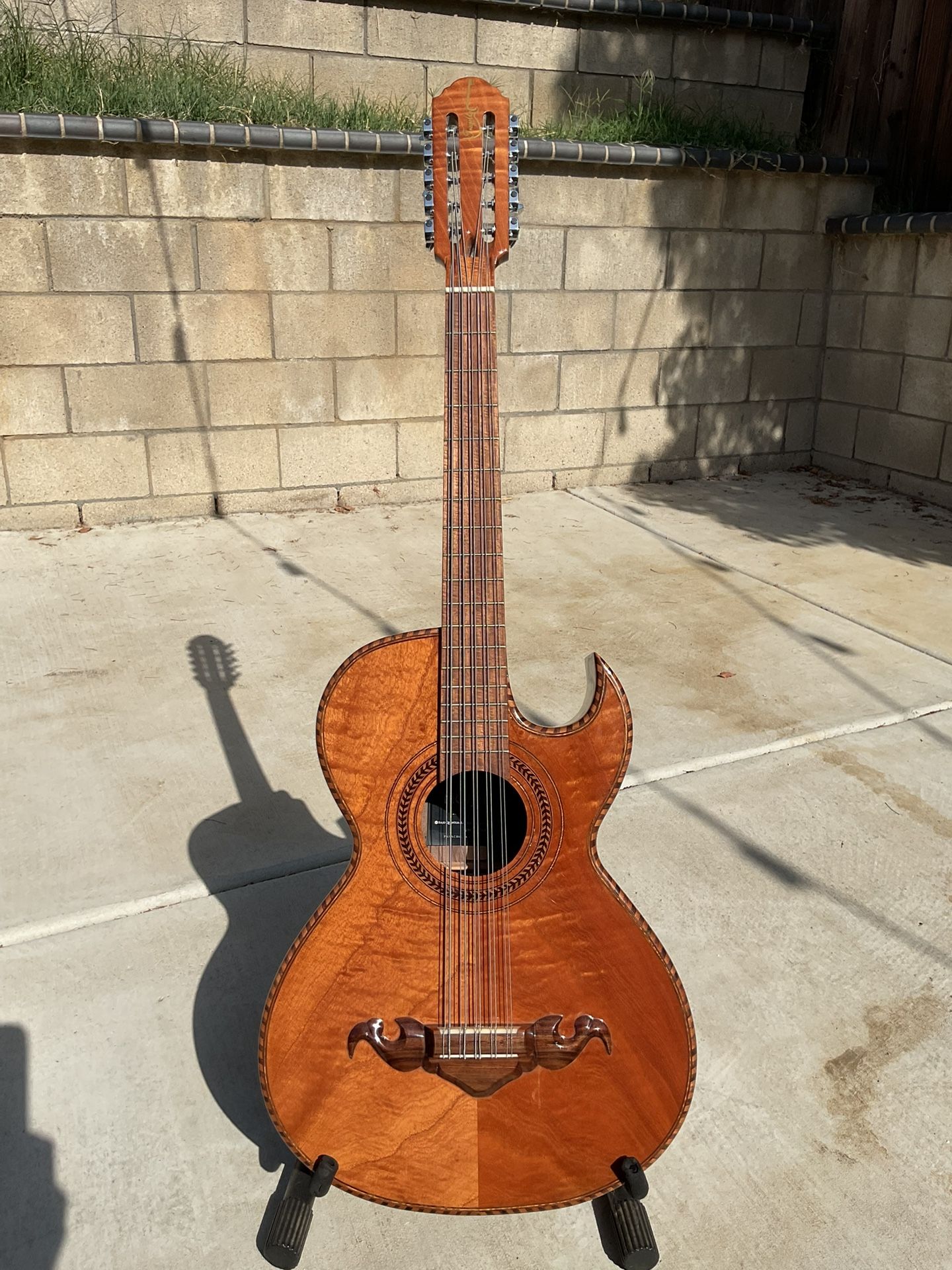 Bajo Quinto Trujillo