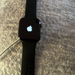 Apple Watch Series 4 (W Latest Updates)