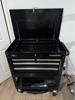 Husky Tool Cart 33in 4 drawer