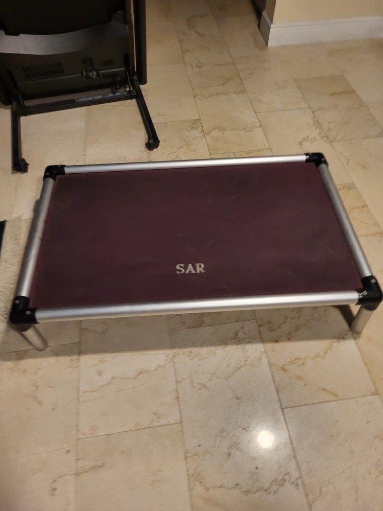 Dog Elvated Bed