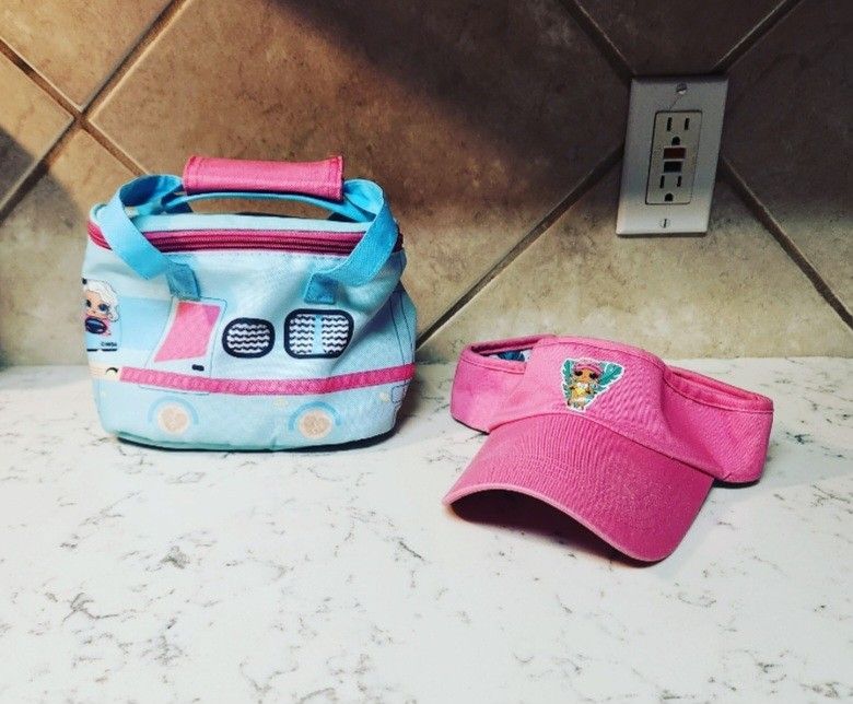 LOL Surprise Limited Edition Insulated Bag & CultureFly Visor