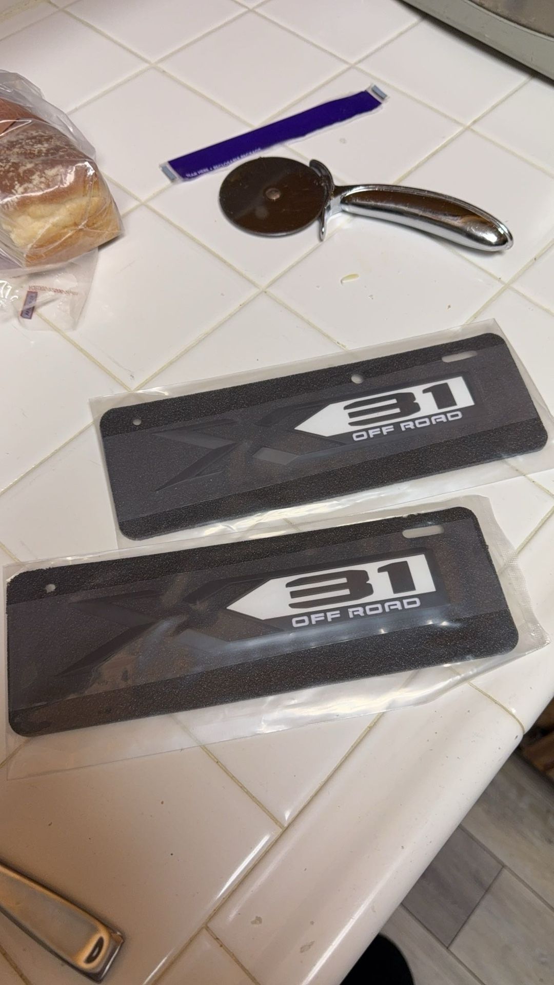 X31 GMC Badges (2pcs)