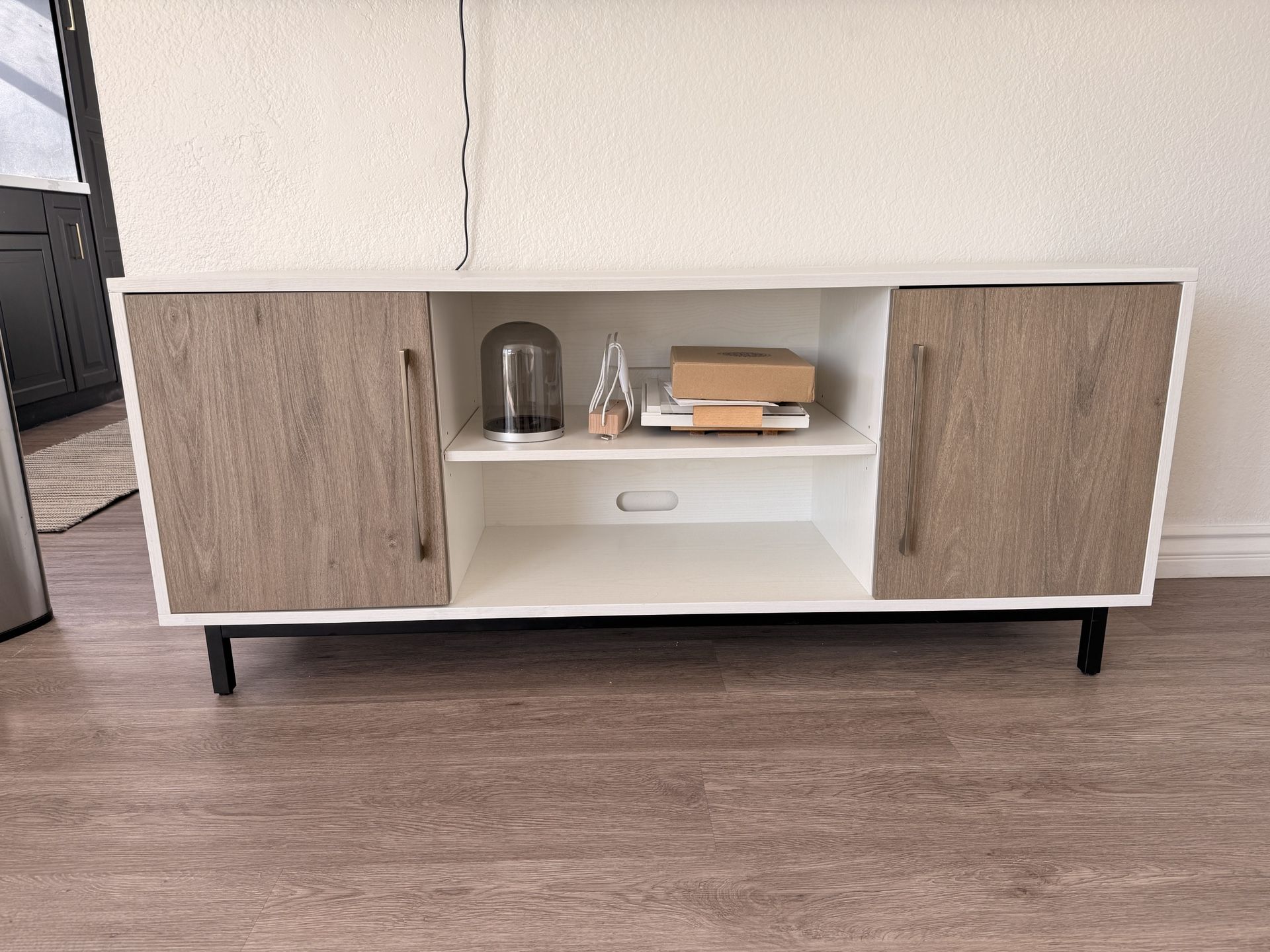 TV Stand/ Entertainment Center $125
