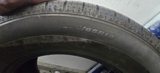 Nexen 235/65r18 one tire