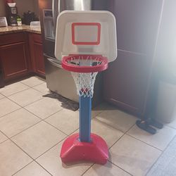 Clean kids basketball hoop asking $30 cash must pick up Broadway and apache buckeye az