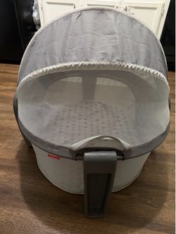 Fisher Price On The Go Bassinet