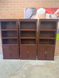 Set of 3 Bookcases with storage