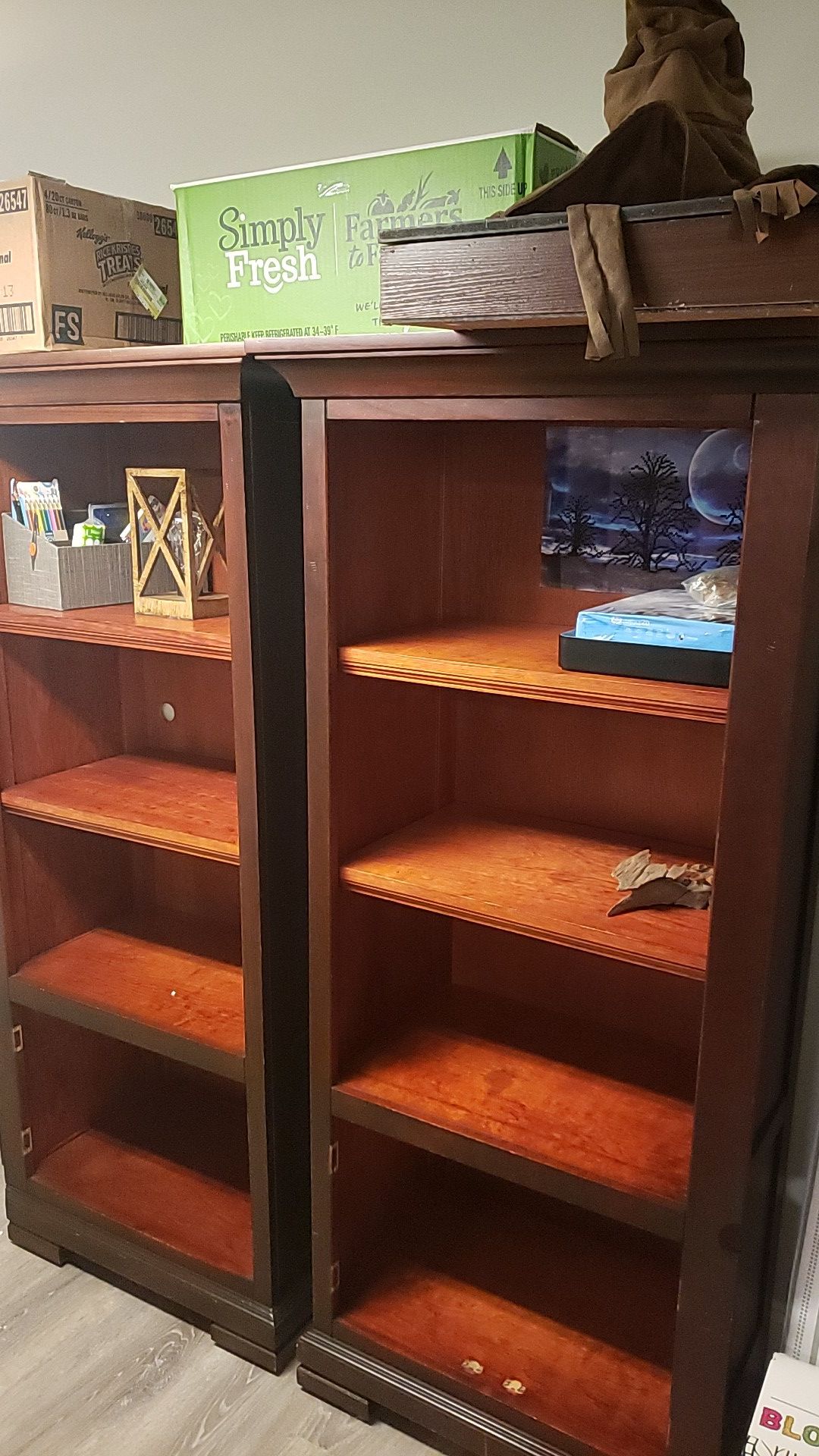 Set of twin bookshelves. In great shape. We recently moved and they are too big for our new home so please give them a new one 💜