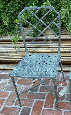 VINTAGE BROWN JORDAN CALCUTTA CHAIR - ONE AVAILABLE