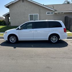 2020 Dodge Grand Caravan