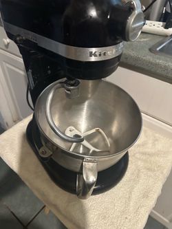 Kitchen aid mixer
