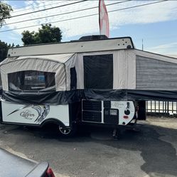 2017 Clipper Classic 1285 SST