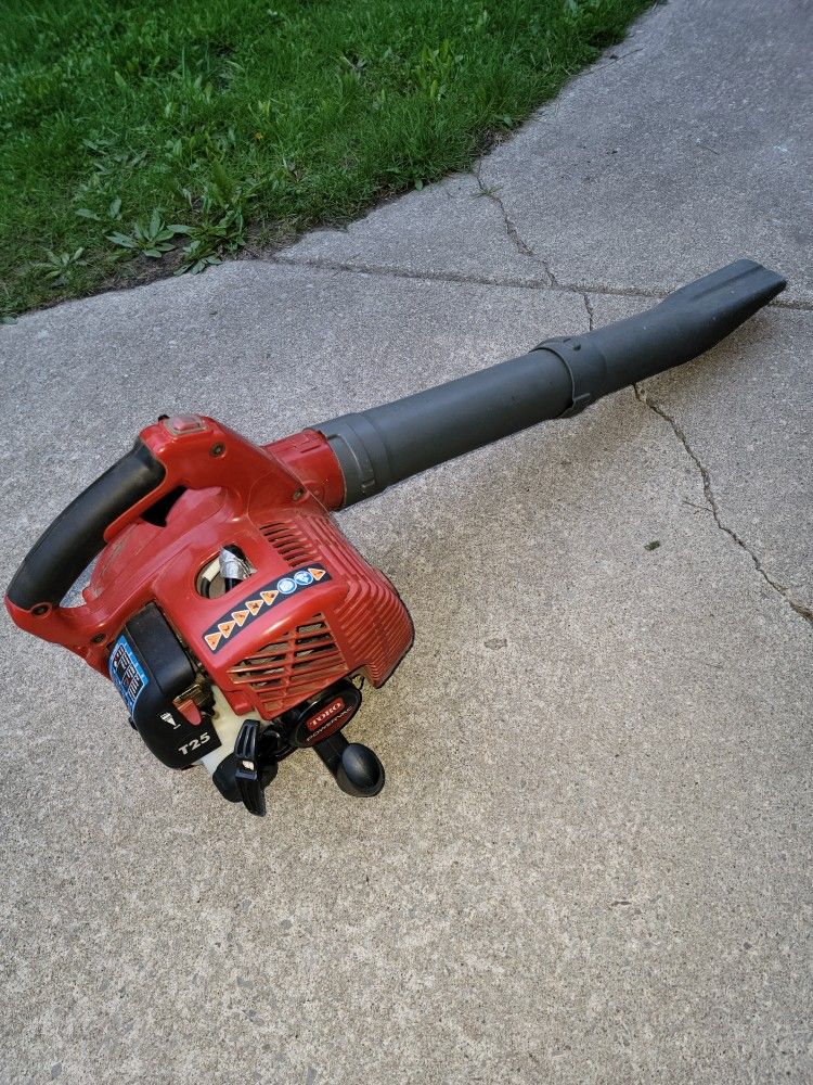Leaf Blower