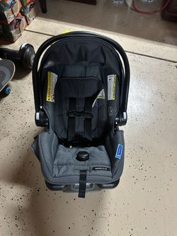 Infant car seat