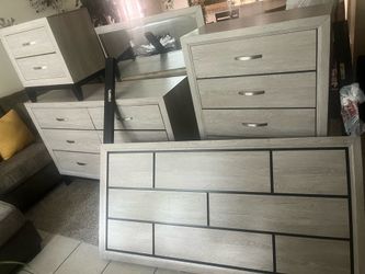 bedroom set