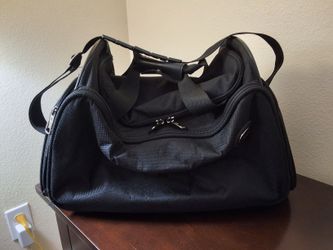 American Tourister 17.5" Carry-On Bag – Compact Travel Luggage with Side Zipper Pockets