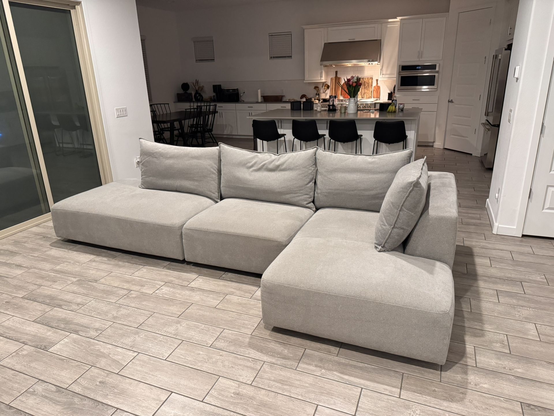Sectional Couch Chaise Sofa ( Delivery Available)