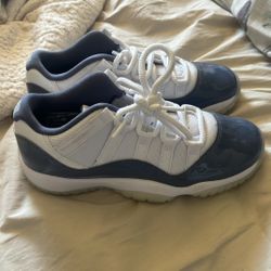 AIR JORDAN 11 RETRO LOW DIFFUSED BLUE