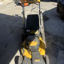 Lawnmower 