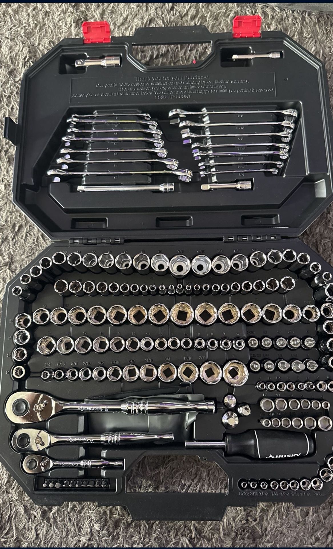 194 Piece Husky Tool Set NEW/NUEVO